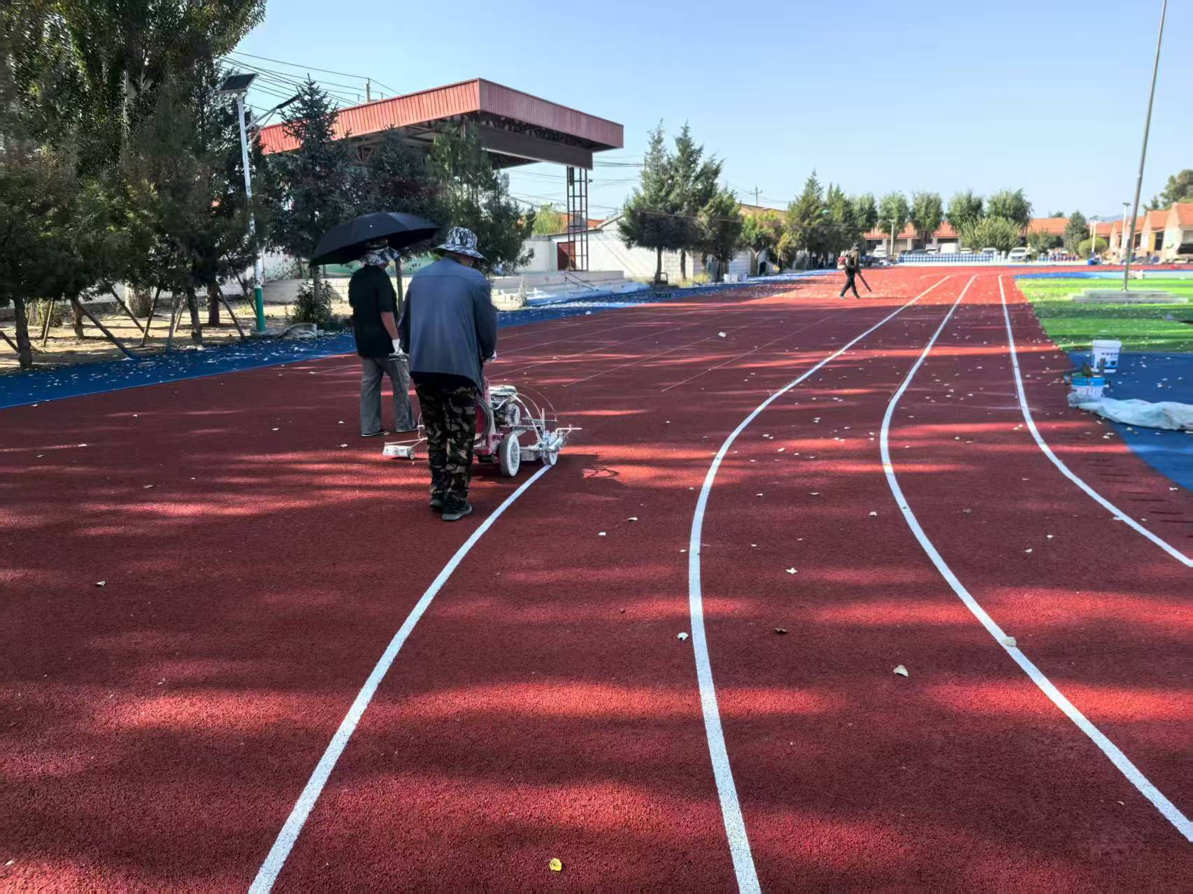 绍兴市EPDM塑胶跑道塑胶地坪 - 方案